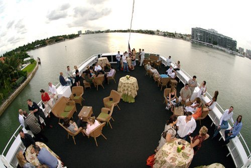 miami yacht party