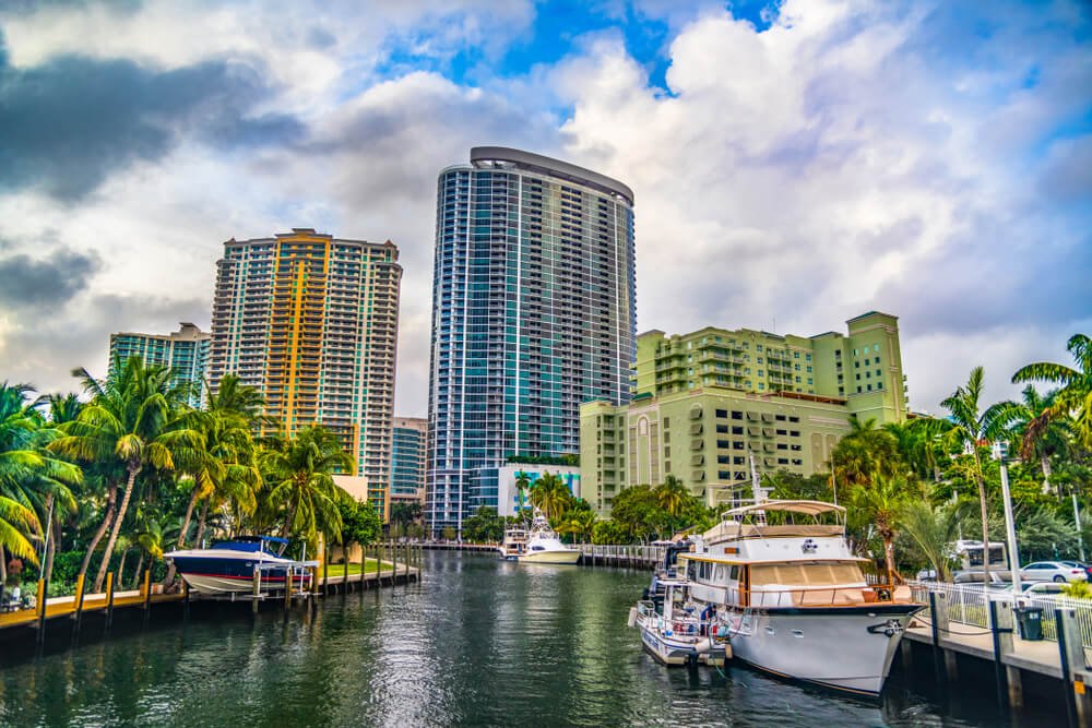 affordable yacht charters in South Florida