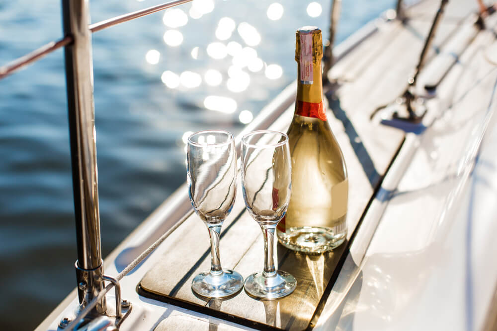 Miami Yacht Charter for Thanksgiving