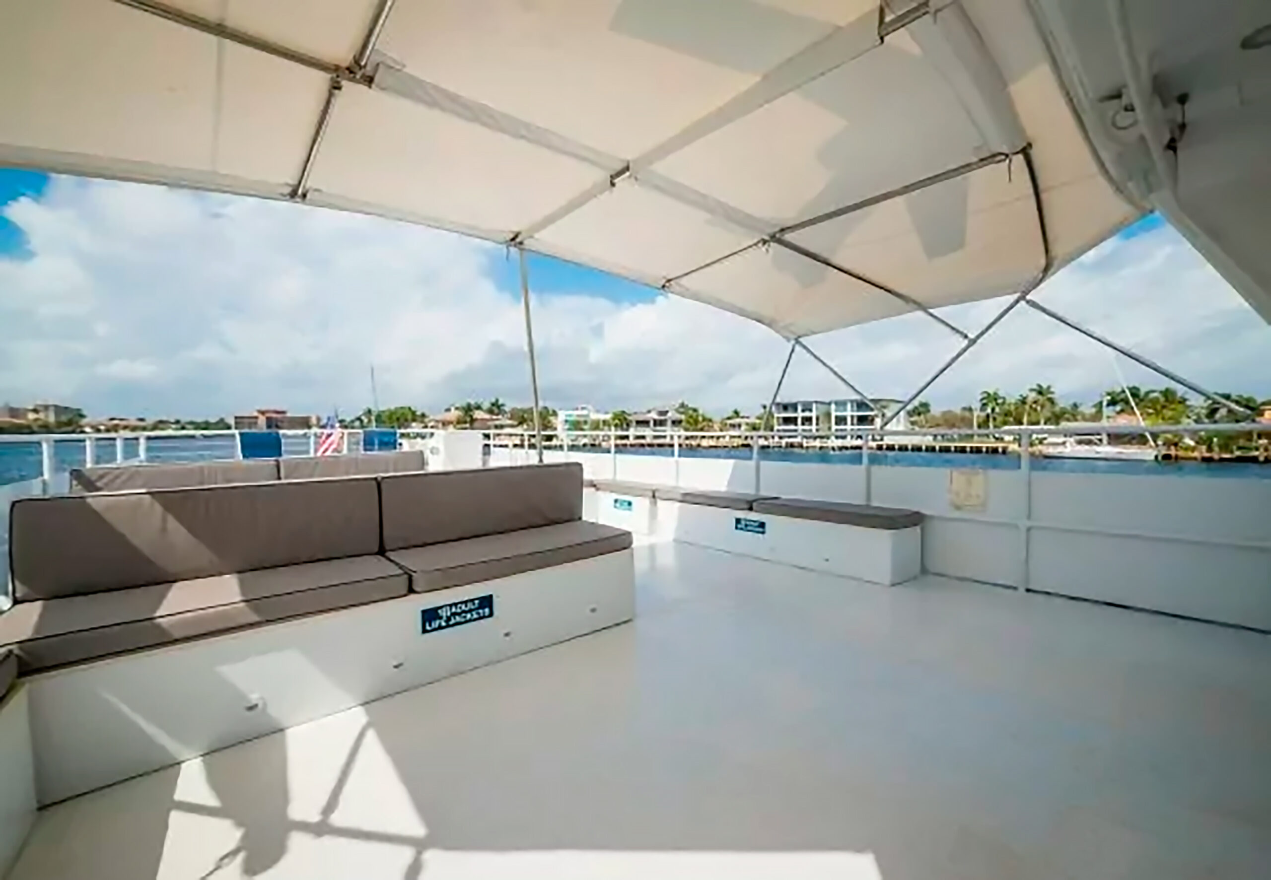 birthday yacht party in fort lauderdale