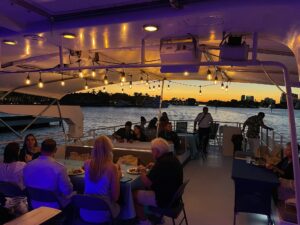 charter yacht dinner cruise in hollywood florida for groups and parties